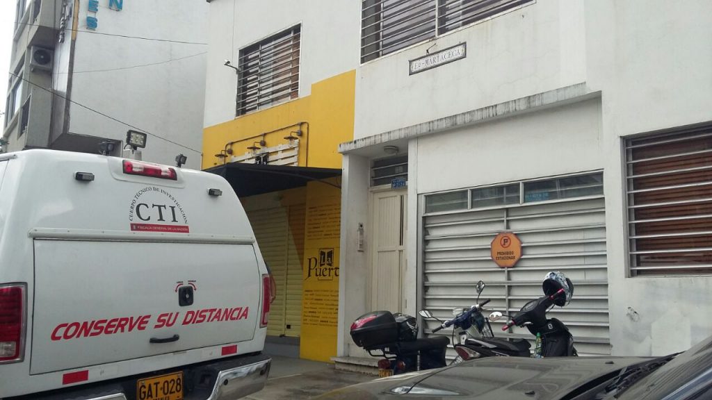 Encuentran muerto a médico cirujano en apartamento del barrio El Peñón