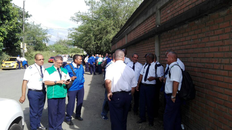 Operadores de GIT Masivo denuncian que fueron despedidos por participar de plantón