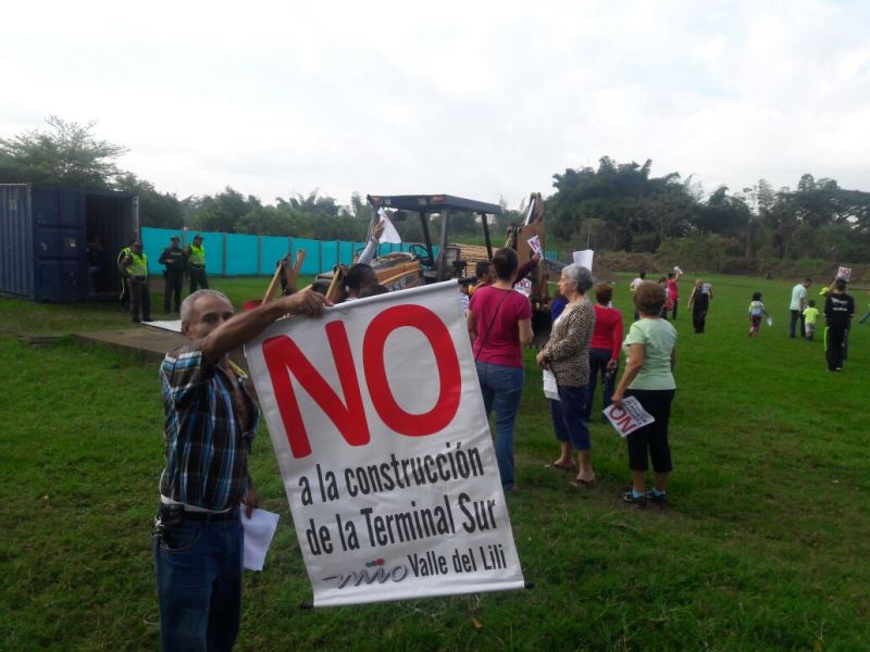 Comunidad que rechaza terminal sur del Mío acudirá a ONG, tutelatón y acciones populares