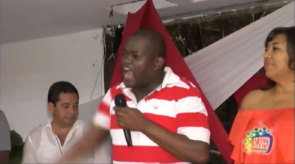 Exsenador Juan Carlos Martínez reapareció en un evento político en el Valle