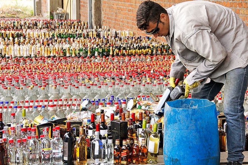 Policías de carretera estarán capacitados en detección de licor adulterado o de contrabando