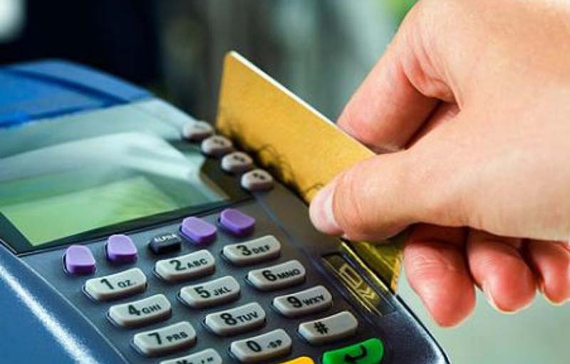 ¡Aliste el bolsillo! Las compras con tarjeta de crédito serán más costosas