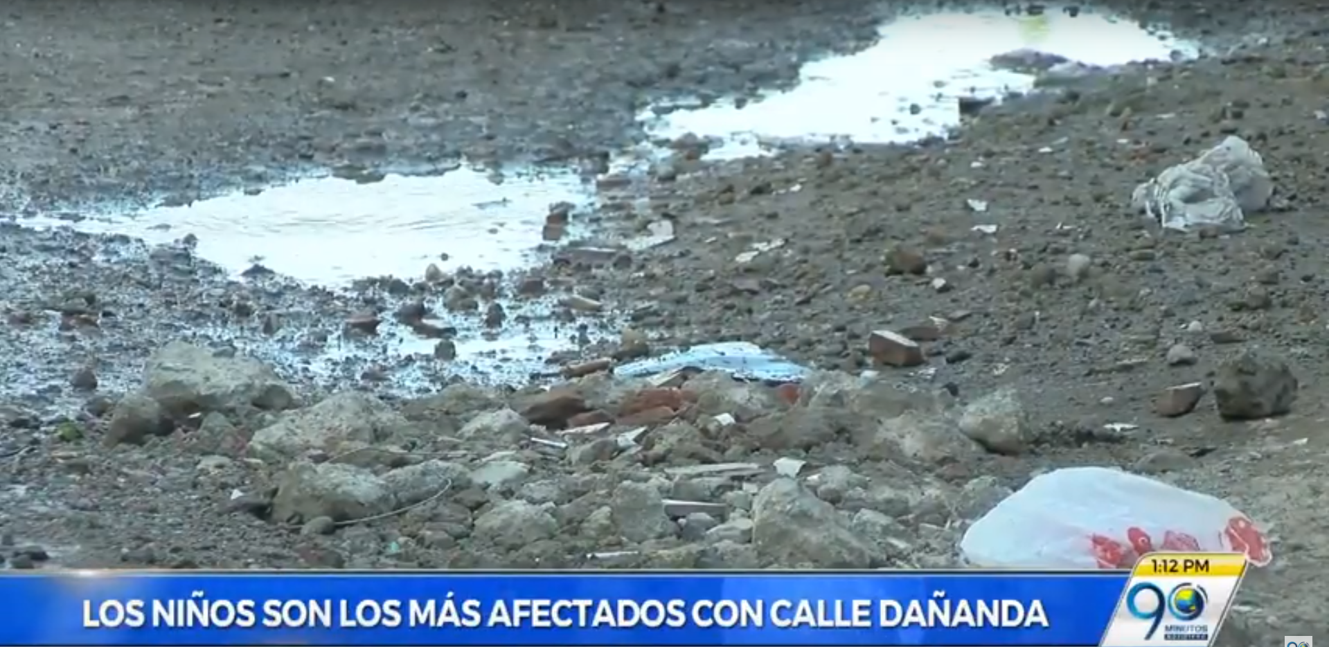 Vecinos de Las Orquídeas denunciaron que vías precarias propician plaga de zancudos