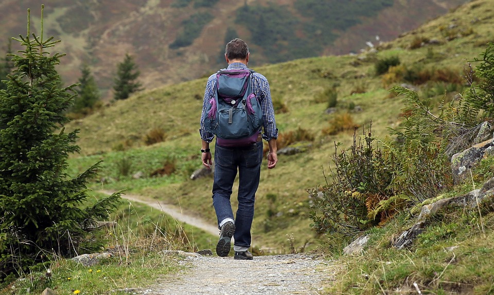 Tome nota de unos consejos útiles para quienes viajan solos por primera vez