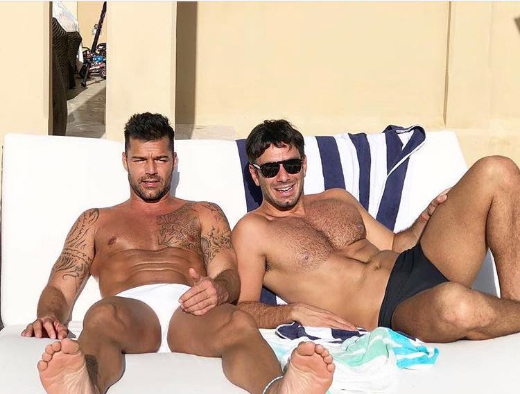 No puedo presentarlo como mi prometido. Es mi esposo, es mi hombre: Ricky Martin