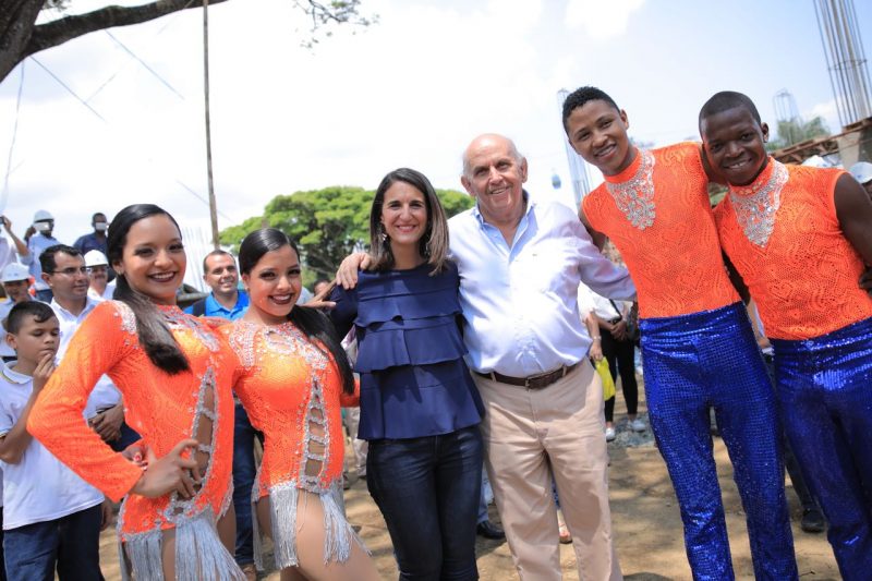 Ministra de Educación inauguró primer colegio oficial sostenible del país