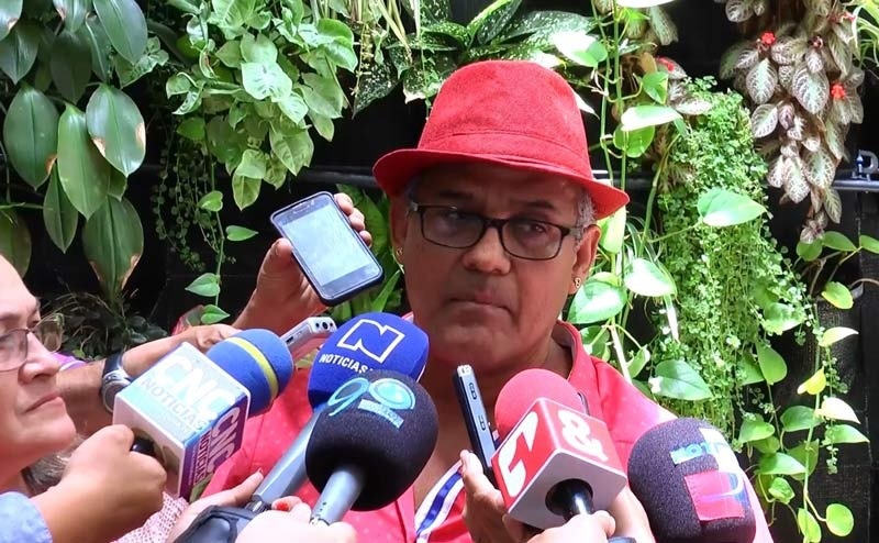 Comunidad LGTBI rechazó discriminación en colegio de Tuluá a docente transgénero