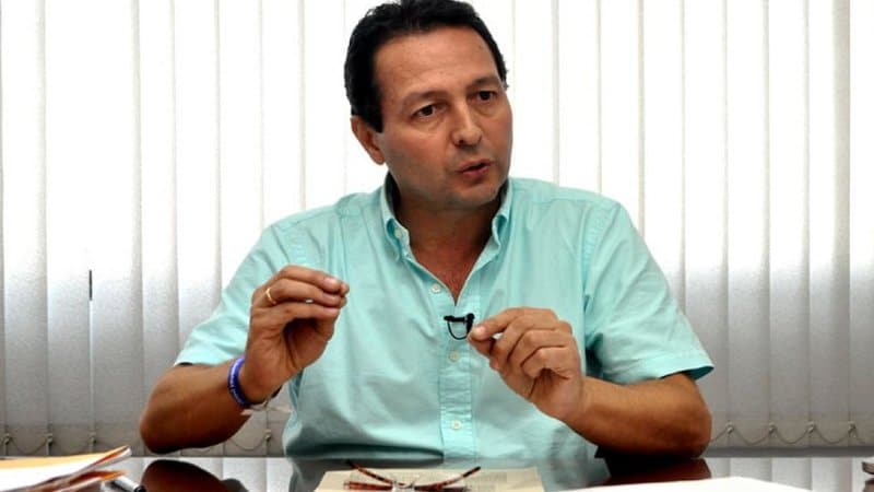 Suspenden por tres meses al Secretario de Deportes de Cali