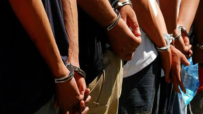 Capturan a 12 hombres de banda 'La Mazamorrera' por venta de drogas en Cali