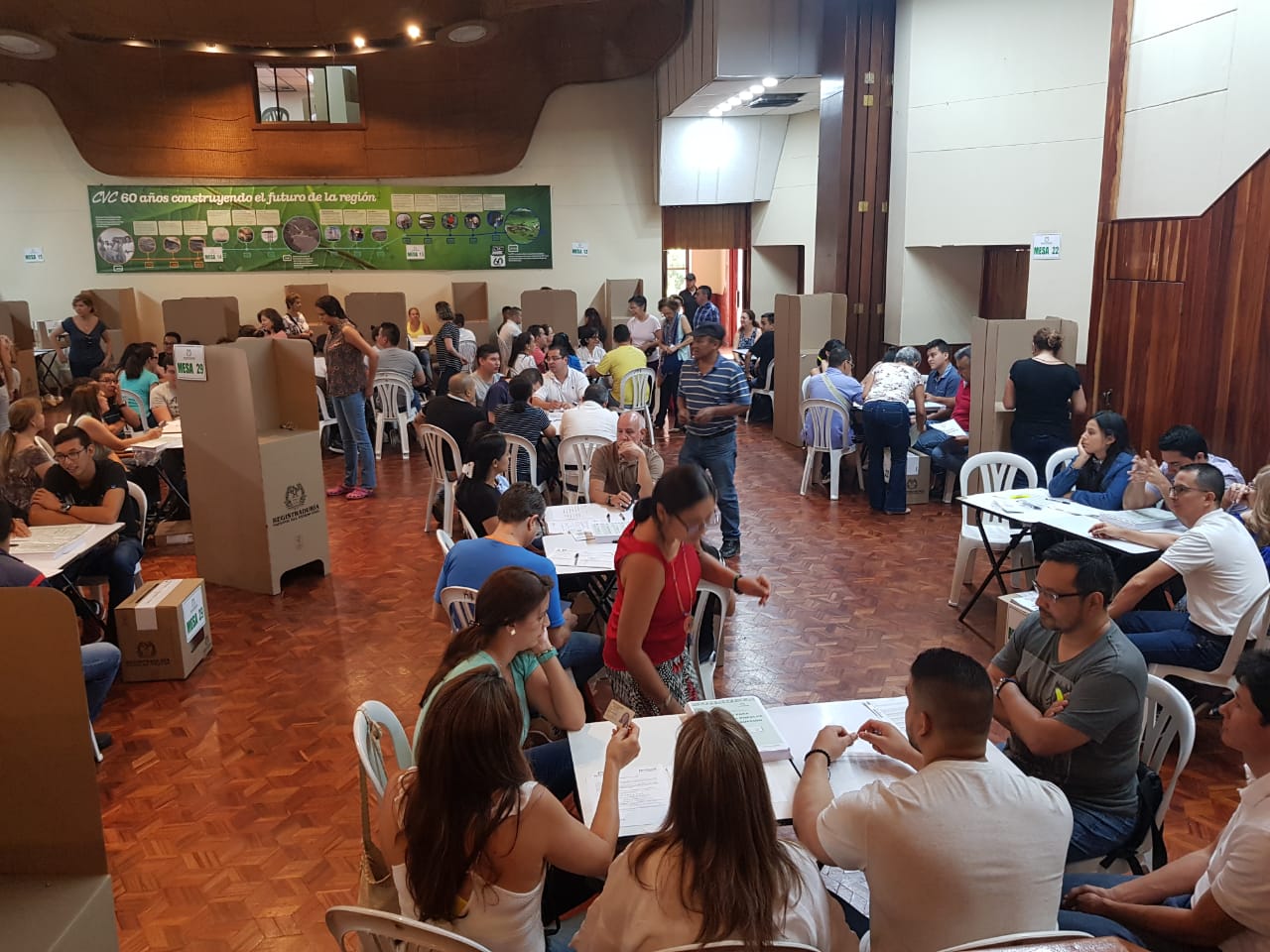 Inician votaciones para la Consulta Anticorrupción