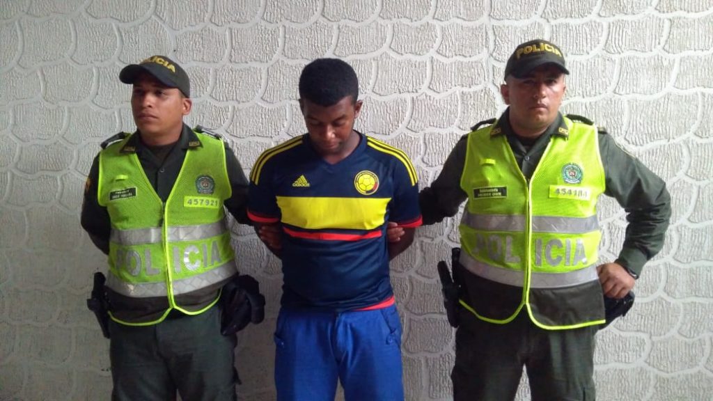 Capturan en Palmira a alias Yeison, quien era requerido con circular azul de la Interpol