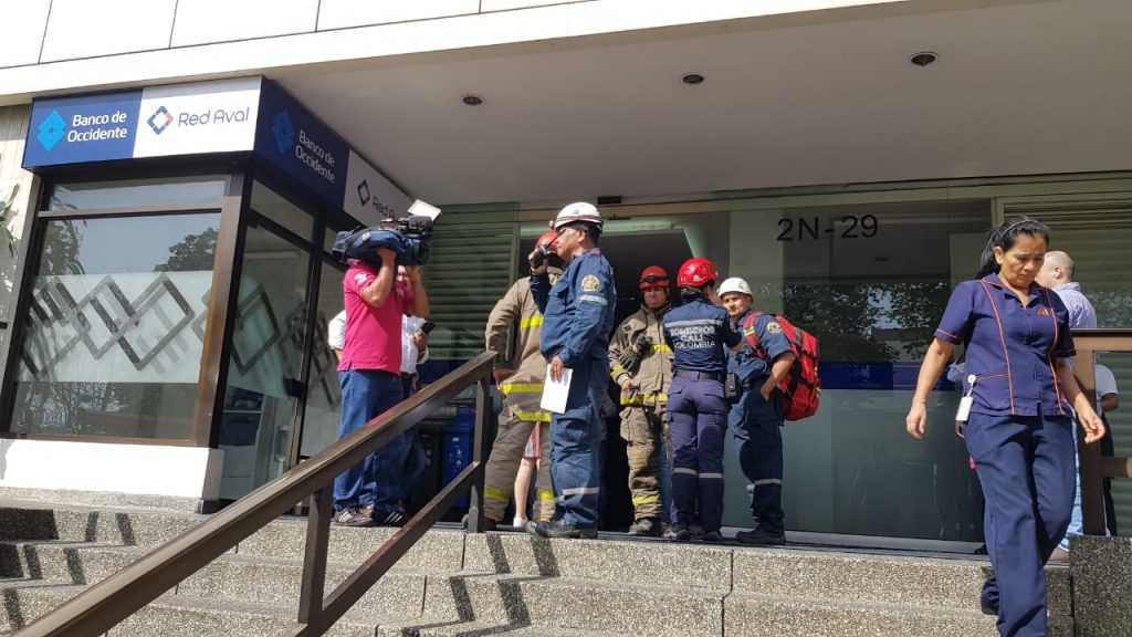Siete personas ilesas tras emergencia en ascensor del edificio Torre de Cali