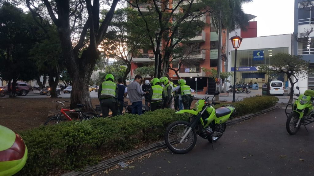 Corte Constitucional elimina norma que prohibía consumir licor y droga en espacio público