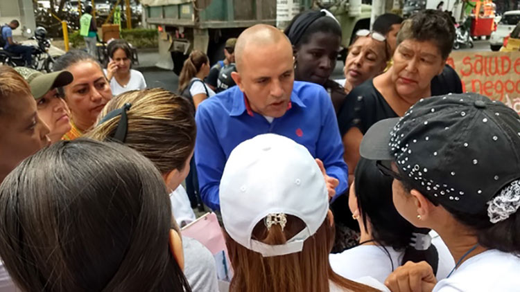Usuarios de la SOS se quejan por la no entrega de medicamentos