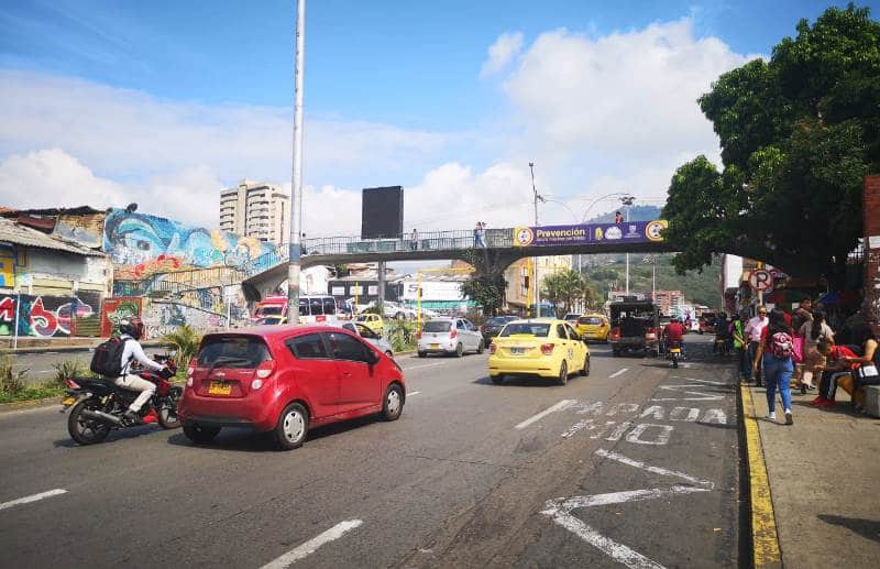 Inician pruebas de semáforos peatonales de la Calle 5, a la altura de Comfenalco