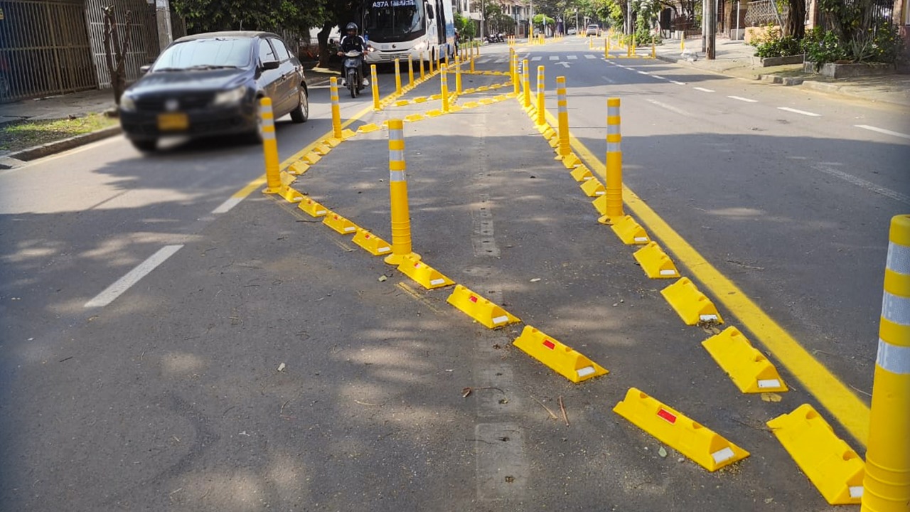¡No más separadores plásticos viales! Ahora son de concreto