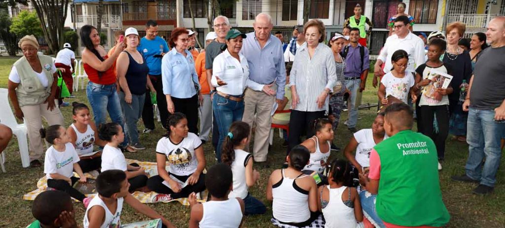 Caleños podrán disfrutar de 36 parques remodelados y amoblados por la Alcaldía