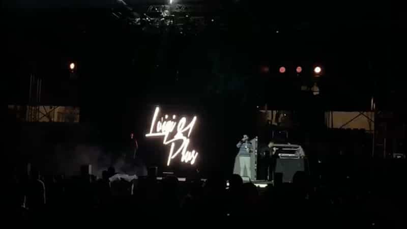 Cantante de reguetón invita al consumo de drogas y licor en medio de concierto en Cali