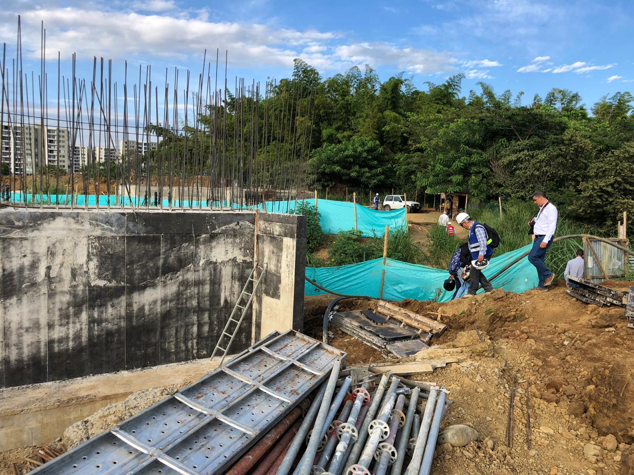 !Atención! Así avanza el puente que dará continuidad a la Avenida Ciudad de Cali
