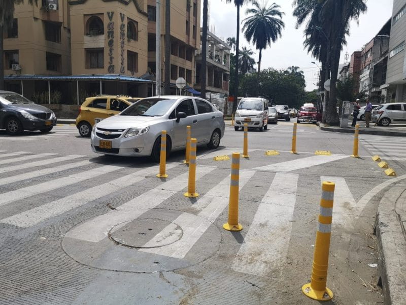 Presidente del Concejo de Cali instauró tutela por instalación de taches y bolardos