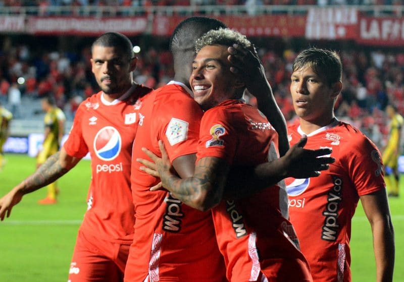 Con bajas importantes, América visita a Independiente Santa Fe en El Campín