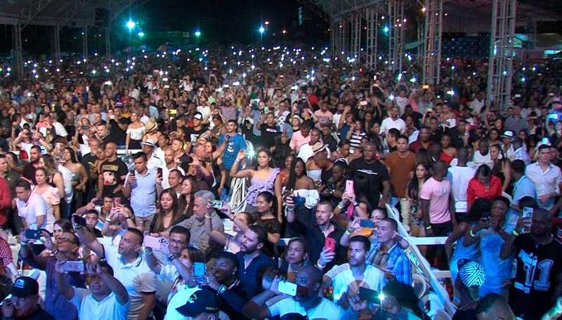 Con artistas de talla mundial, Cali gozó de buena música en la ‘Carpa La 50’