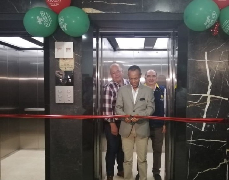 Beneficencia del Valle inaugura dos ascensores que estaban sin servicio hace más de tres años