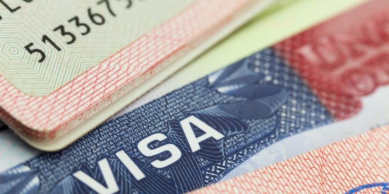 Minsalud desmontará los megacentros de vacunación en Colombia