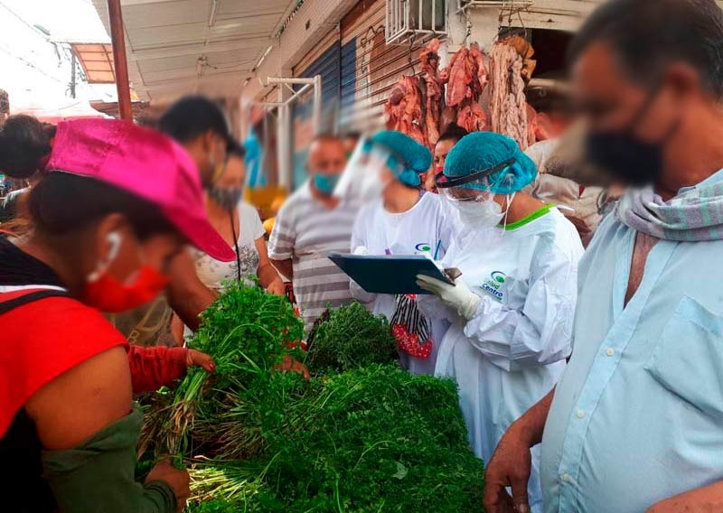 Confirman casos de COVID-19 en galería Santa Elena de Cali. Vendedores y coteros, los afectados