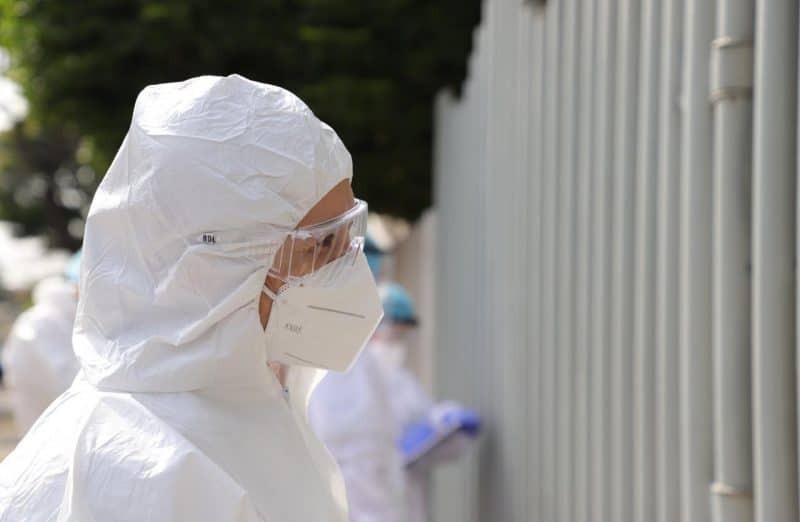 Nuevo intento de las autoridades en Cali para vigilar que pacientes COVID-19 cumplan aislamiento