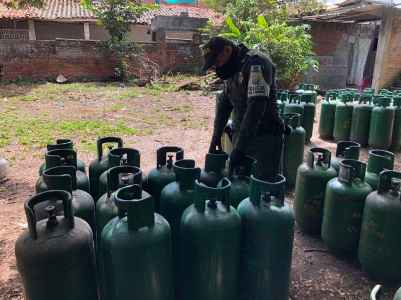 Policía incautó más de 400 cilindros de gas licuado de petróleo en el Valle