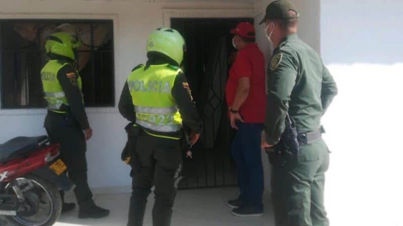 Alcalde entregó a su hijo y un sobrino a la Policía por violar la cuarentena en Atlántico