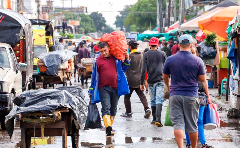Galería Santa Elena: Denuncian desorden y falta de medidas de bioseguridad