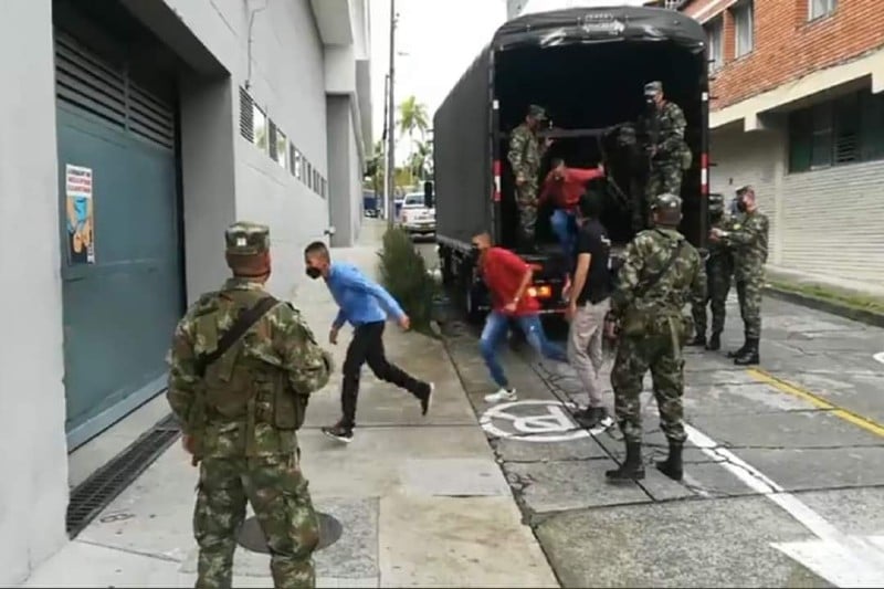 A la cárcel los 7 soldados del Ejército que abusaron de menor indígena Embera Chamí en Risaralda