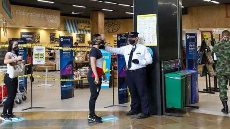 Centros comerciales aumentarán medidas de bioseguridad para el ‘día sin IVA’ en Cali