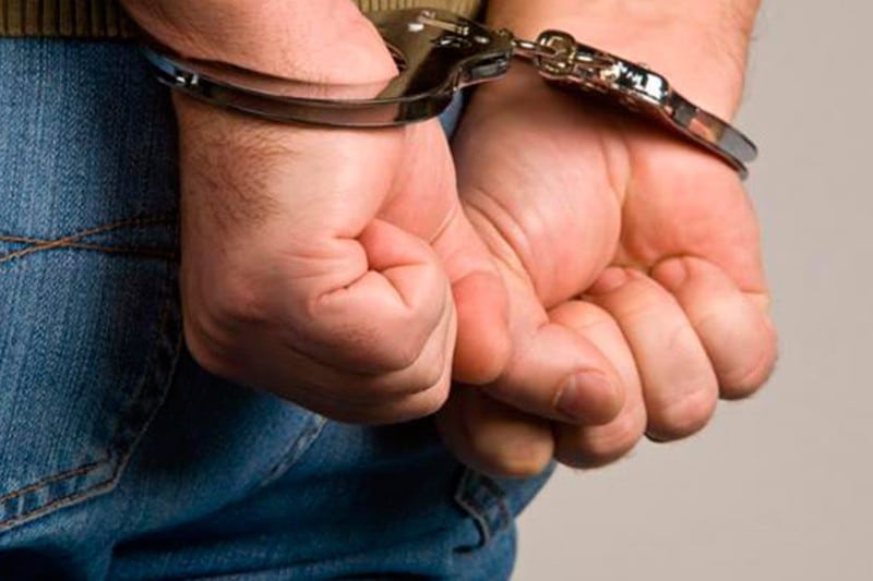 Casa por cárcel a presunto responsable de extorsión a un comerciante en Buenaventura