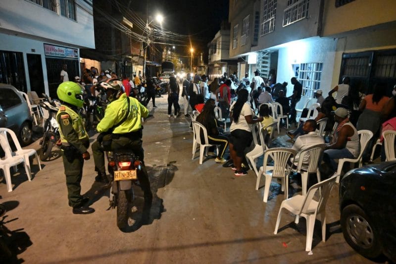 Fiesta en limosina, velorio con 200 personas y más de 100 rumbas: resultados del puente festivo en Cali