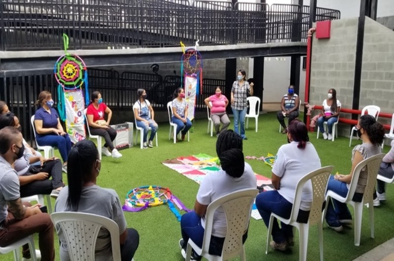 Programa 'Modelo Cariño' reinicia servicios de salud y alimentación para los niños en Cali
