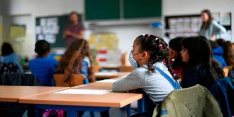“El sector de la educación será el de mayor inversión” - Duque