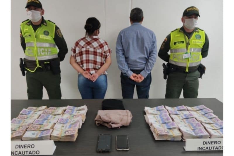 Pareja que transportaba 360 millones es capturada en el aeropuerto Alfonso Bonilla