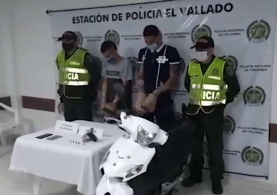 Capturan a dos delincuentes que habrían herido a una mujer por robarla