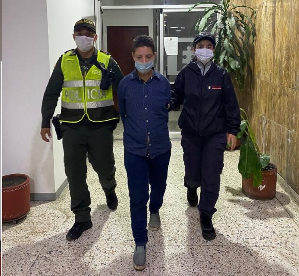 Capturan a responsable de atentado contra mujer en Cali, al parecer por venganza