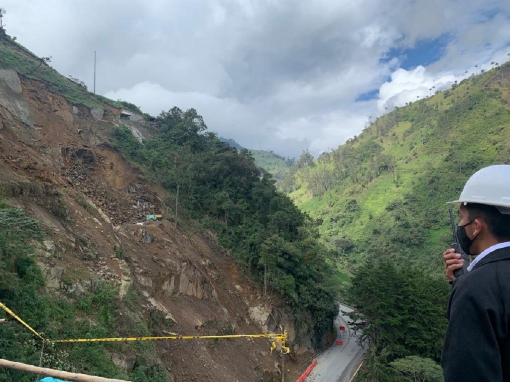 Cierran dos meses más el Túnel de la Línea a causa de un derrumbe