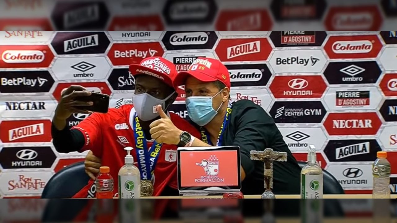 Juan Cruz Real, el hombre que pasó del 'infierno' a la gloria con el América de Cali