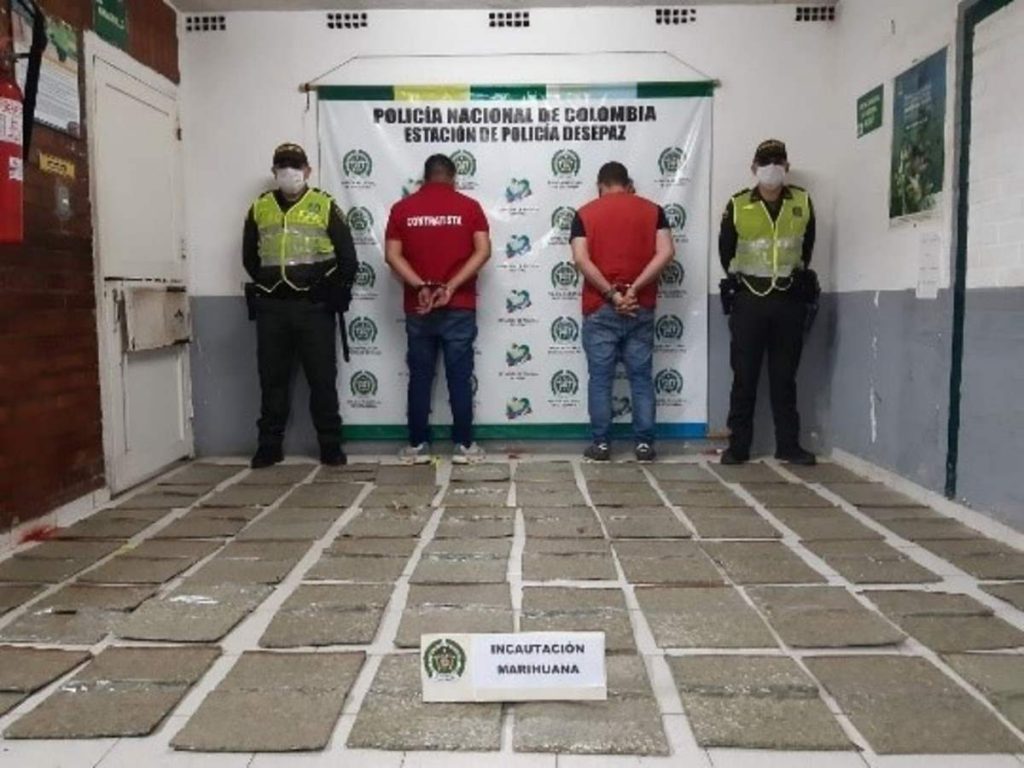 Capturan en Cali a hombres que transportaban 60 paquetes de marihuana