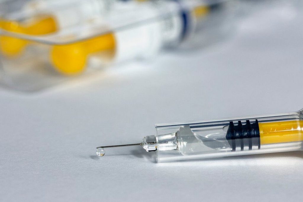 MinSalud habla de cómo va el plan de vacunación para Colombia