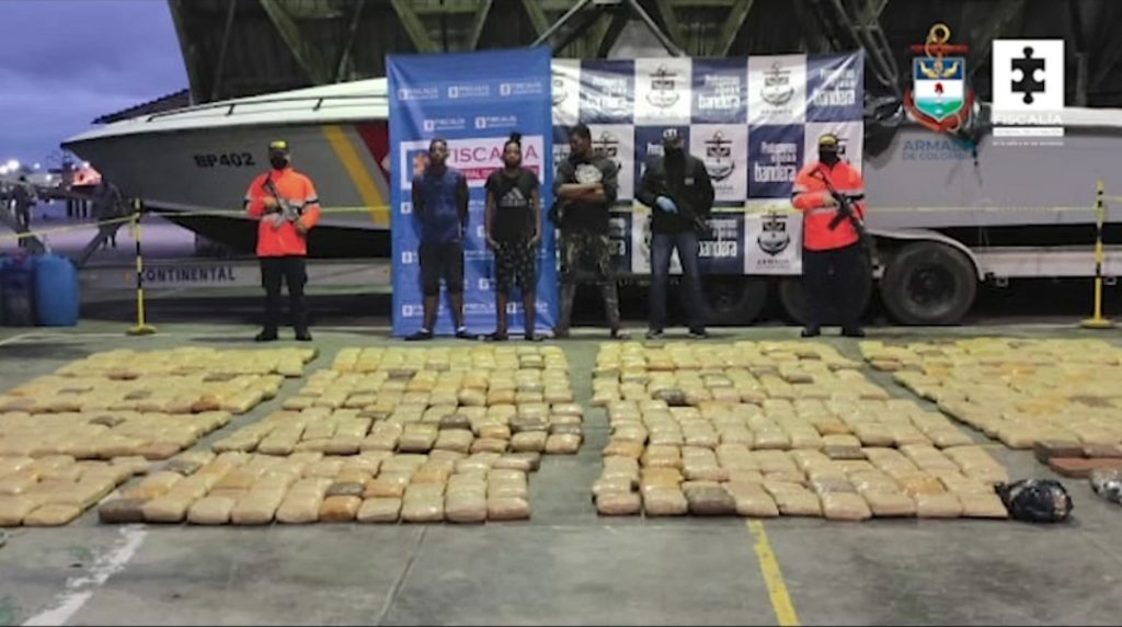 Capturados llevando una tonelada de droga por el puerto de Buenaventura