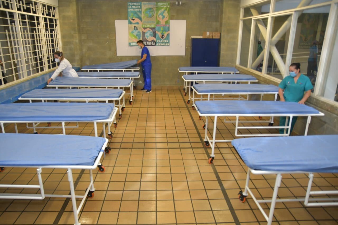 Habilitan albergue temporal en Siloé para atender a familias damnificadas