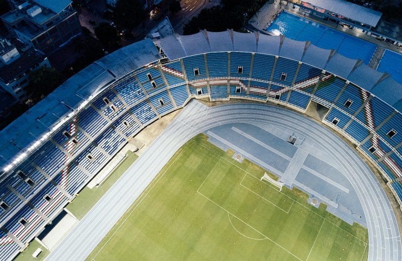 Avanza iluminación del Pascual Guerrero para la Copa América