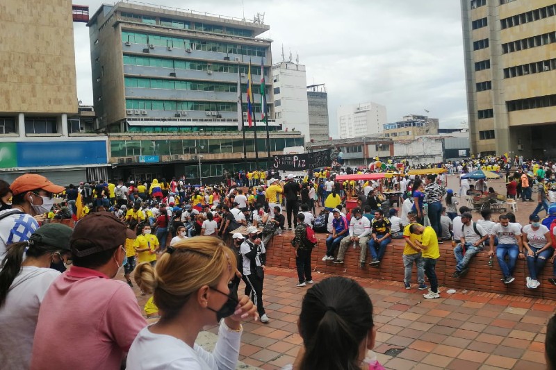 "Los buenos al final siempre son más", marcha transcurrió de forma pacífica